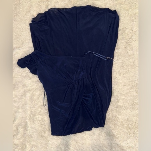 NWOT Mac Duggal Navy Blue Ruffle One Shoulder jersey Drape Gown sz 0 - Picture 3 of 7